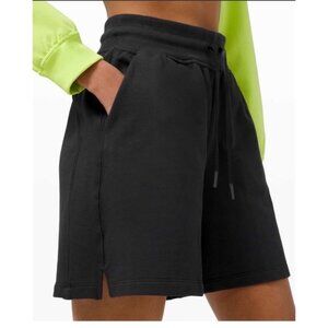 Lululemon All Yours High Rise Short *7" Size 4 Black
